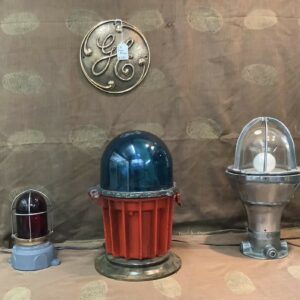 U.S. COAST GAURD BLUE ROTATING EMERGENCY BEACON - 1950’s - Image 2